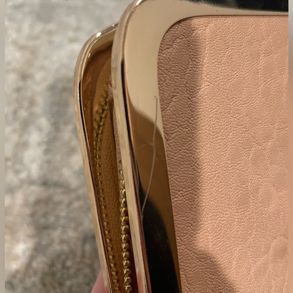 UB Urban Expression Vegan Leather Pink Gold Trenton Wallet Clutch EUC - Picture 11 of 11